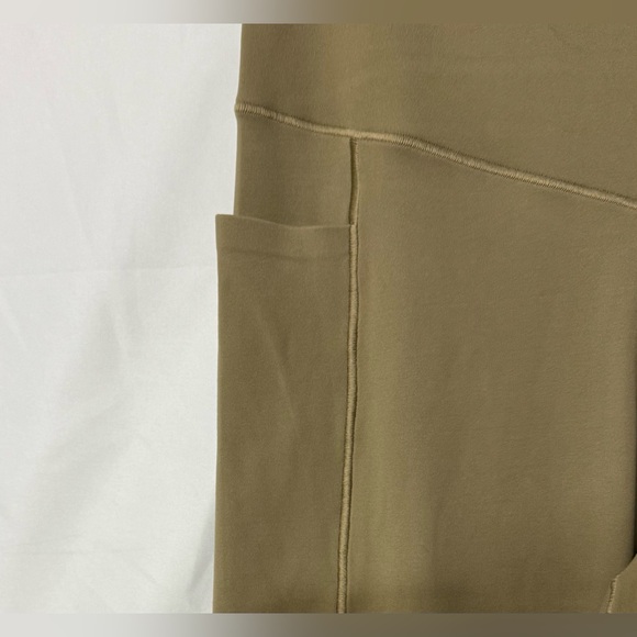 NWT Offline Real Me® Weightless With Support And Buttery Soft High Rise Leggings - Picture 7 of 16